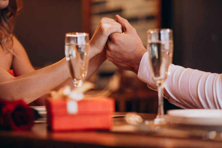 How to Dress for a First Date Without Overthinking It